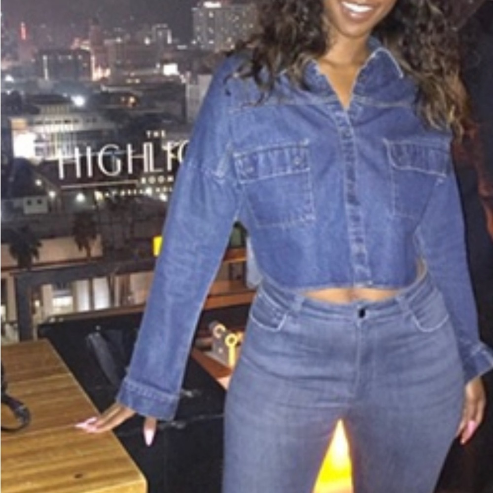 Crop denim shirt